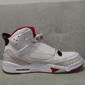 Jordan Son of Mars (White/Gym Red)